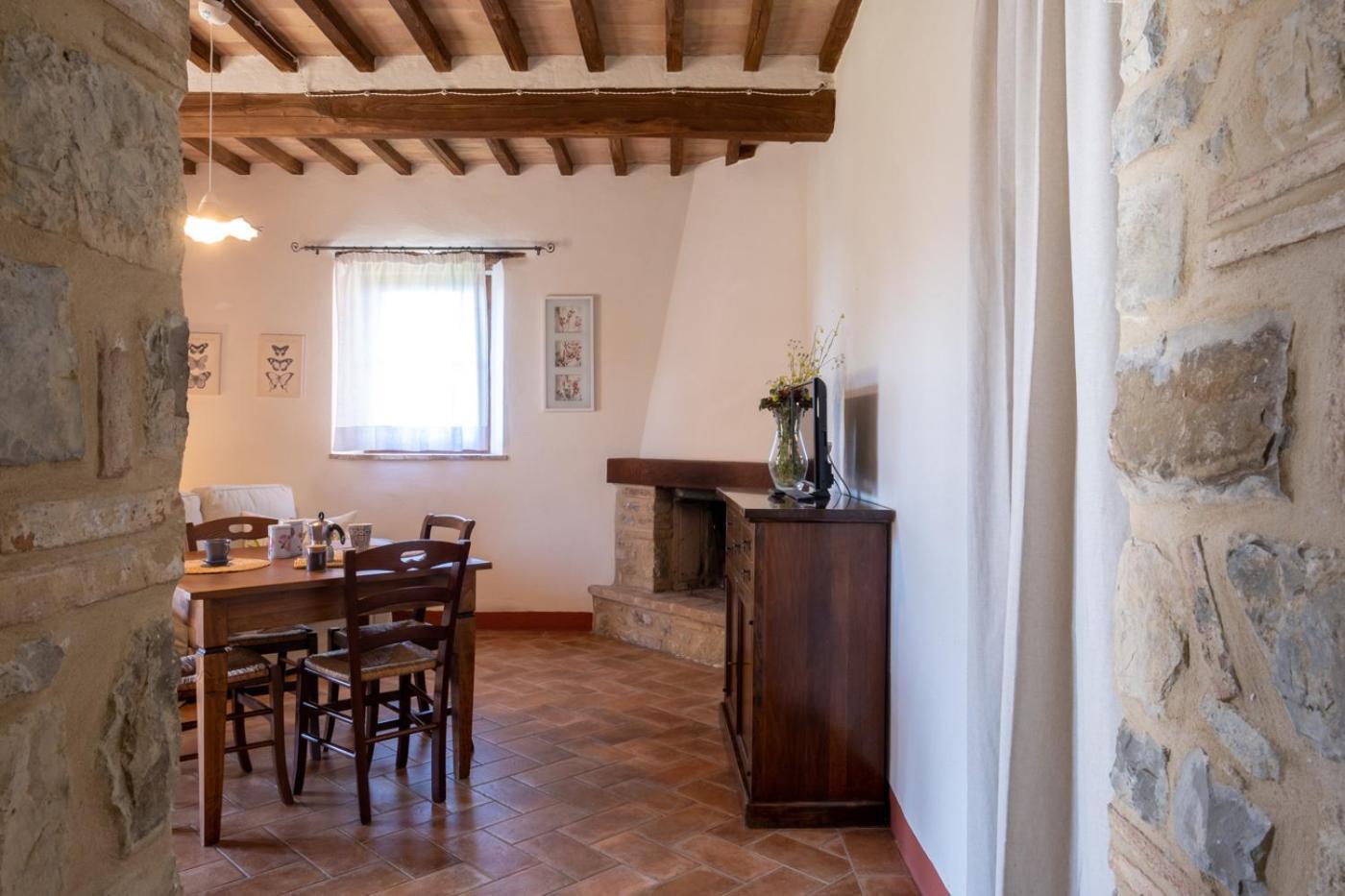 Podere Montale Il Borgo Seggiano Екстериор снимка